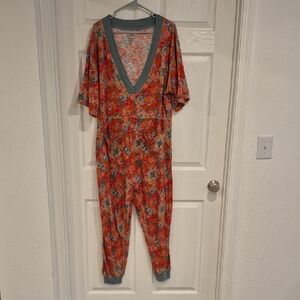 Natural Life Multicolor Floral V-Neck Top with Gray Trim